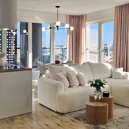 Urban Apartments Luxury Skyline Sokolska Towers 30A, 2 Free Garages, Gym & Sauna, Self Check-In Katowice Esterno foto