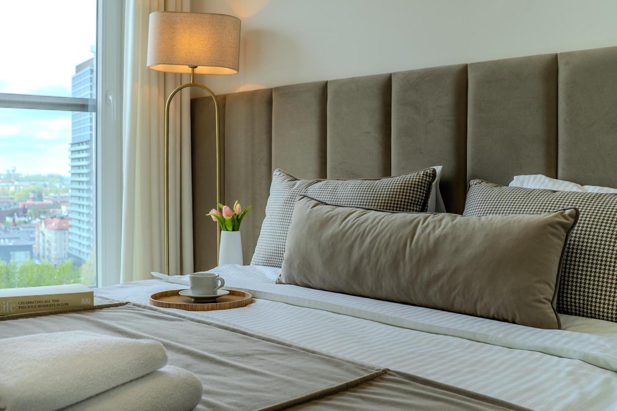 Urban Apartments Luxury Skyline Sokolska Towers 30A, 2 Free Garages, Gym & Sauna, Self Check-In Katowice Esterno foto
